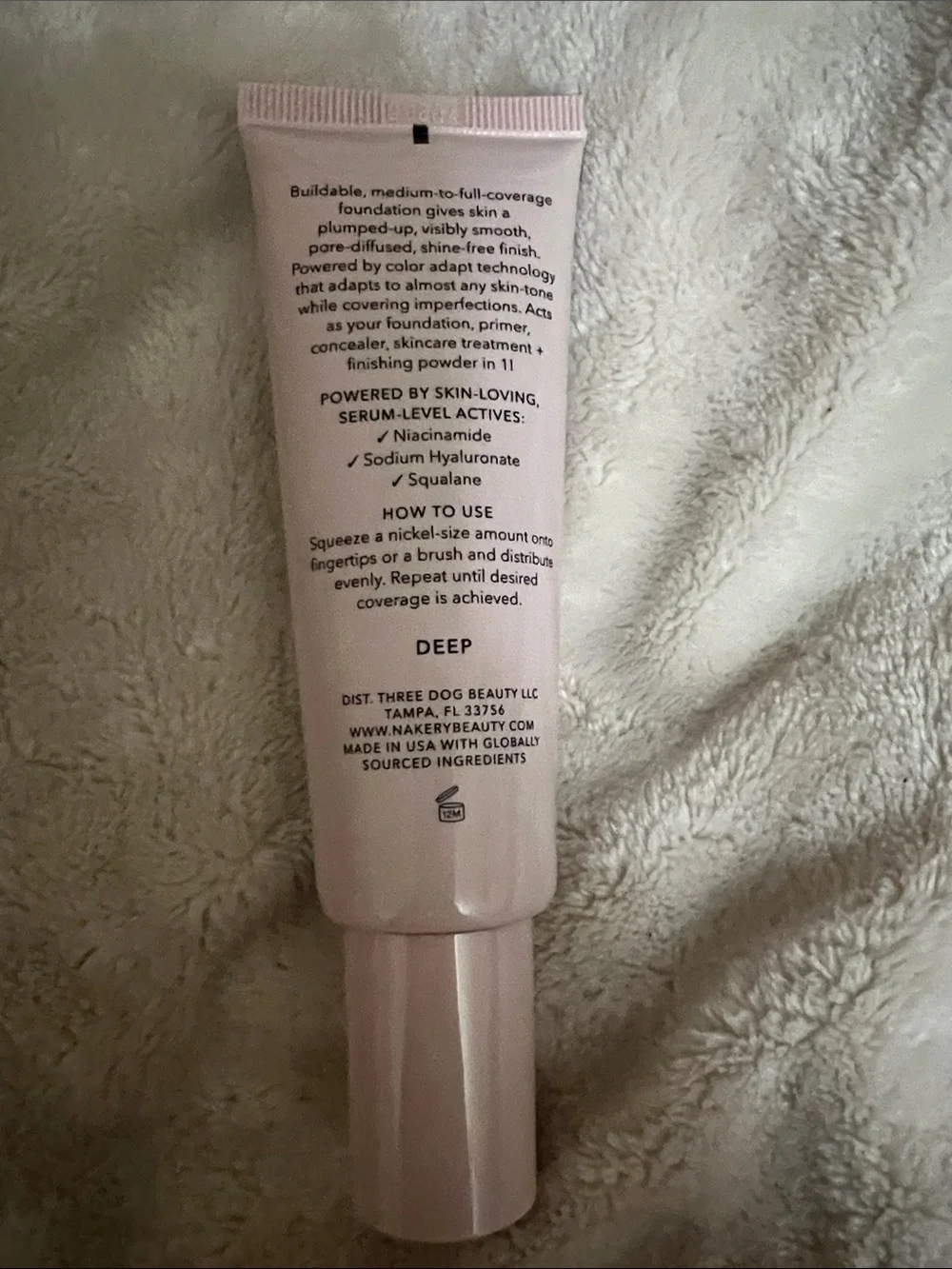 Plumping Velvet Serum-Infused Foundation — Deep